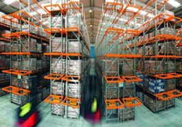 Rayonnage pour stockage de marchandises