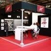 image Stand MODULAIRE. Réutilisable. Kit d'éléments assemblés selon vos besoin : mobilier, déco... avec votre logo.